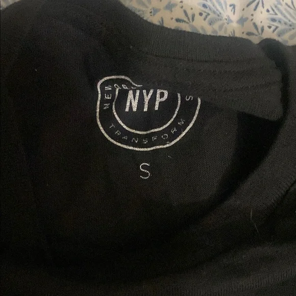 Black Short Sleeve Tee - Picture 3 of 4